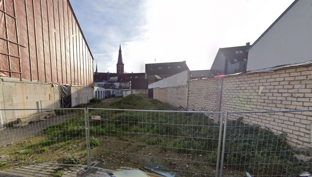 zemelnyy-uchastok-v-germanii-_s-razresheniem-na-stroitelstvo_-47918-t_246_nisvorst_-283-m2-1