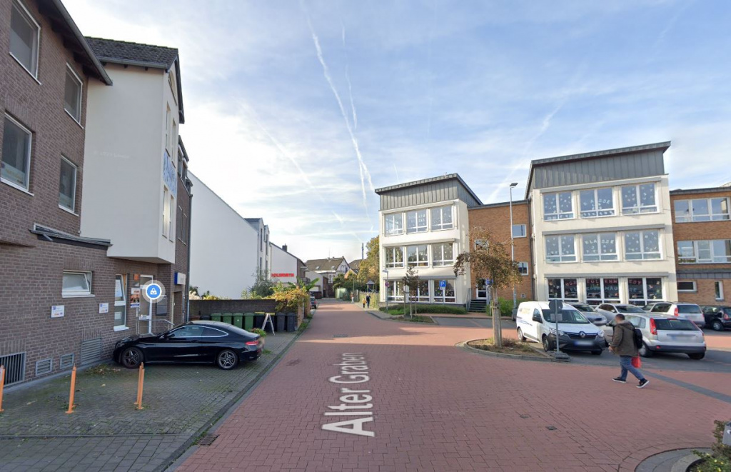 zemelnyy-uchastok-v-germanii-_s-razresheniem-na-stroitelstvo_-47918-t_246_nisvorst_-283-m2-5